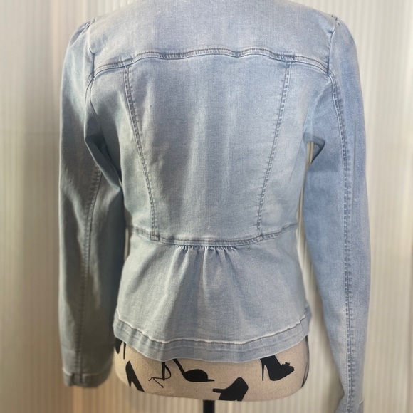 Trendy casual bohemian halter by day/classic rose top& chic Jean jacket by night - Picture 10 of 15